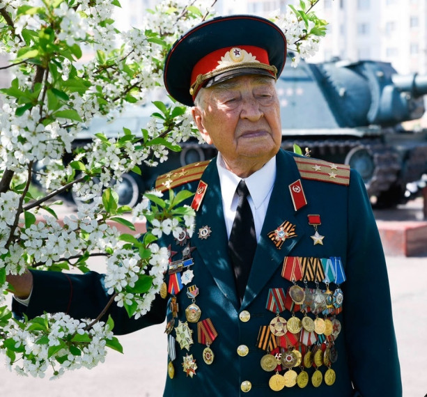 Бессмертный полк школы № 6.